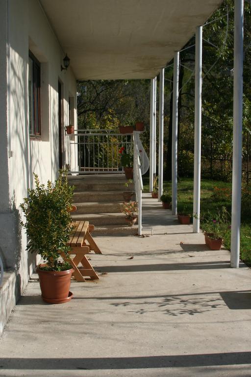 Villa Gelati Koutaïssi Extérieur photo