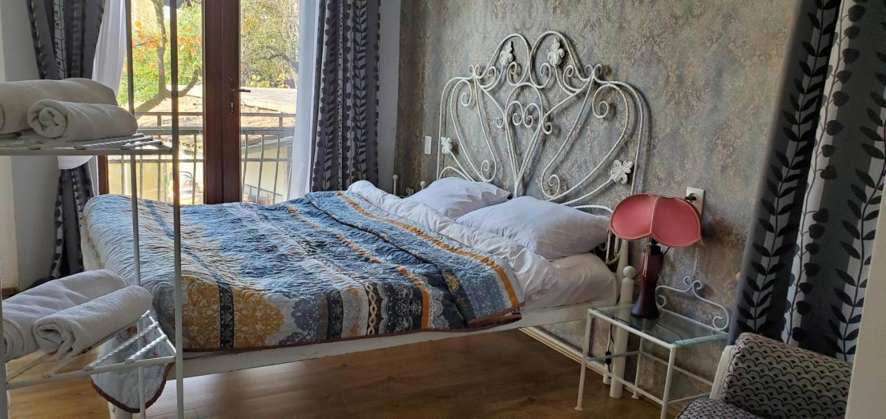 Villa Gelati Koutaïssi Extérieur photo